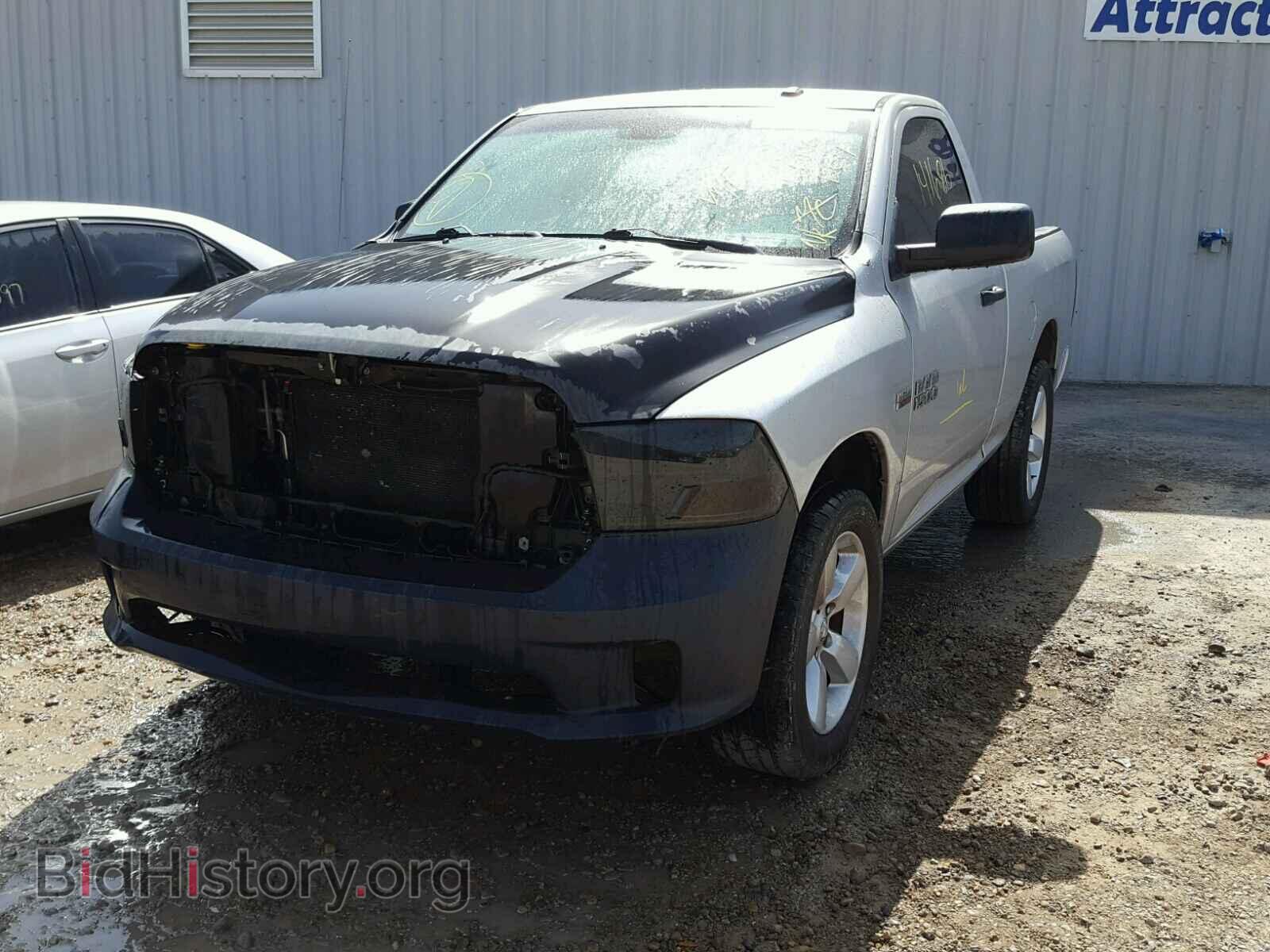 2013 RAM 1500 ST - VIN: 3C6JR6AT2DG540612 - Фото 2