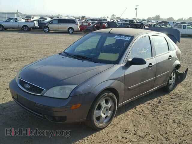 2005 FORD FOCUS - VIN: 1FAFP34N65W144367 - Фото 2
