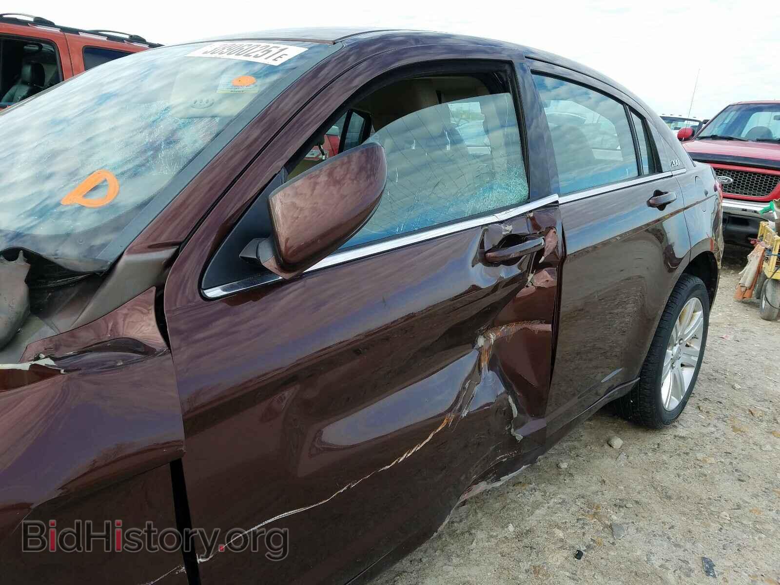 2012 CHRYSLER 200 - VIN: 1C3CCBBB2CN206320 - Фото 9