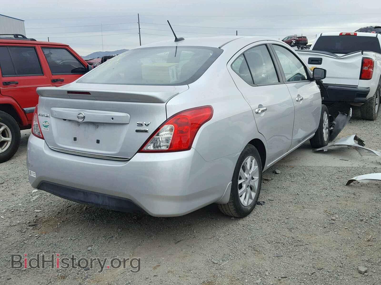 2017 NISSAN VERSA - VIN: 3N1CN7AP1HL804490 - Фото 4