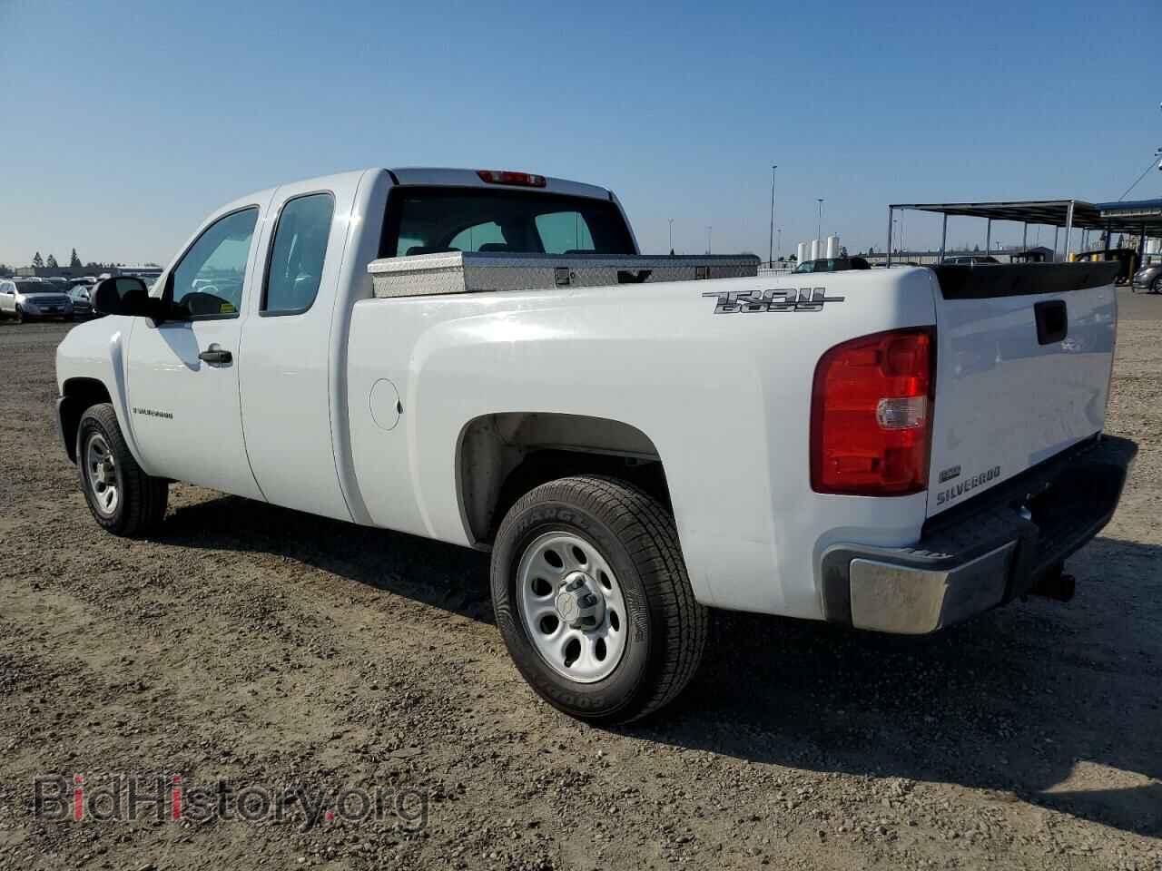 2007 CHEVROLET SILVERADO - VIN: 1GCEC19077Z608254 - Фото 2