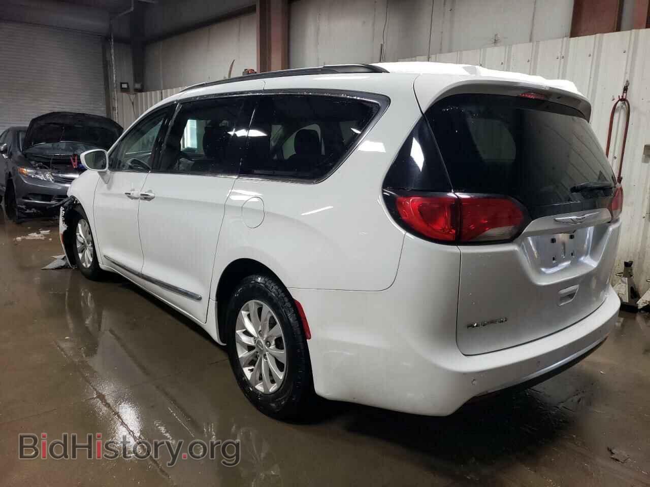 2017 CHRYSLER PACIFICA - VIN: 2C4RC1BG3HR521066 - Photo 2