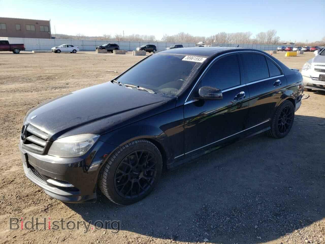 Photo WDDGF8BB7BR148564 - MERCEDES-BENZ C-CLASS 2011