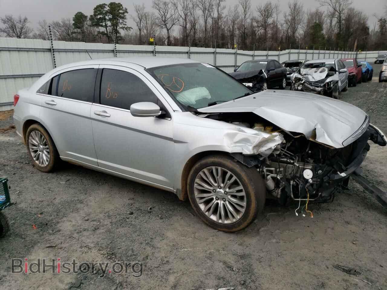2012 CHRYSLER 200 - VIN: 1C3CCBAB2CN145021 - Фото 4