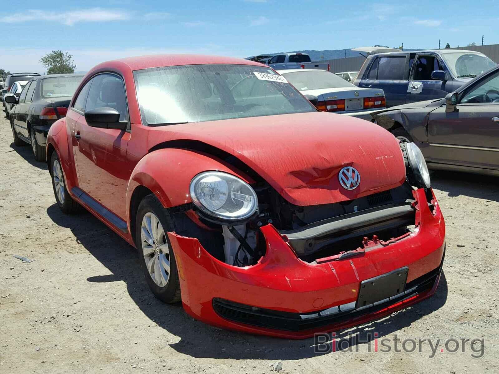 Фотография 3VWFP7AT6DM659630 - VOLKSWAGEN BEETLE 2013