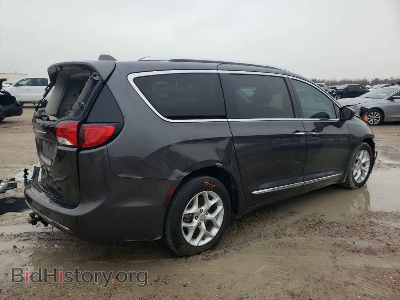 2017 CHRYSLER PACIFICA - VIN: 2C4RC1EG3HR721201 - Фото 3