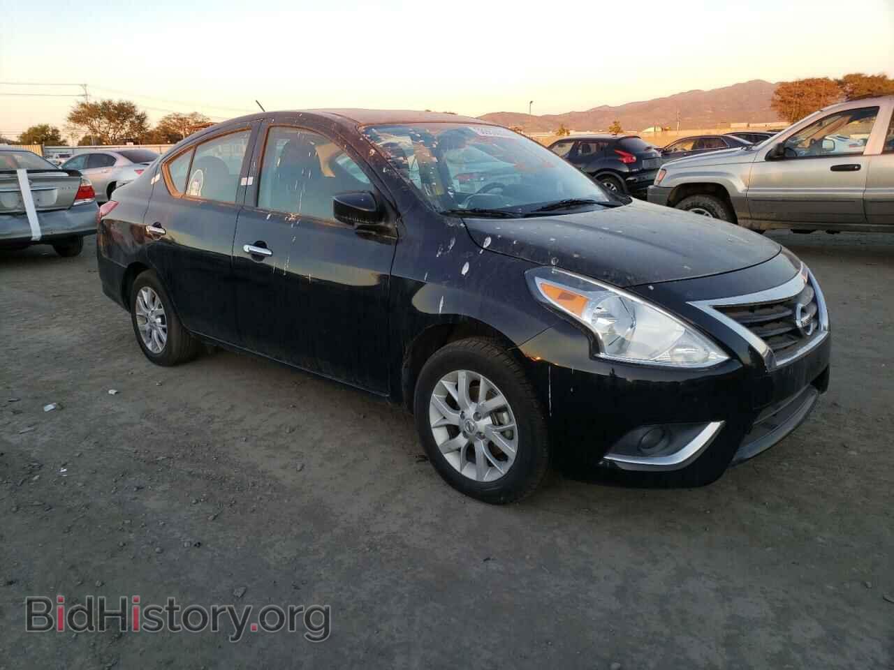 2019 NISSAN VERSA - VIN: 3N1CN7AP3KL824733 - Фото 4
