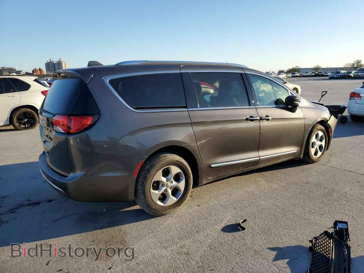 2017 CHRYSLER PACIFICA - VIN: 2C4RC1EG4HR628350 - Photo 3