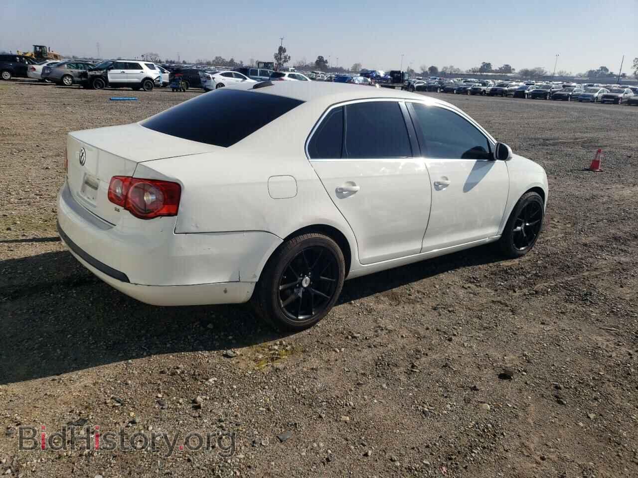 2006 VOLKSWAGEN JETTA - VIN: 3VWSF71K46M807611 - Фото 3