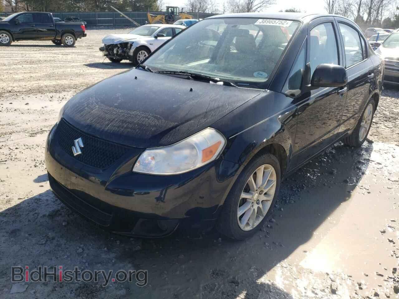 2011 SUZUKI SX4 - VIN: JS2YC5A21B6303401 - Фото 2
