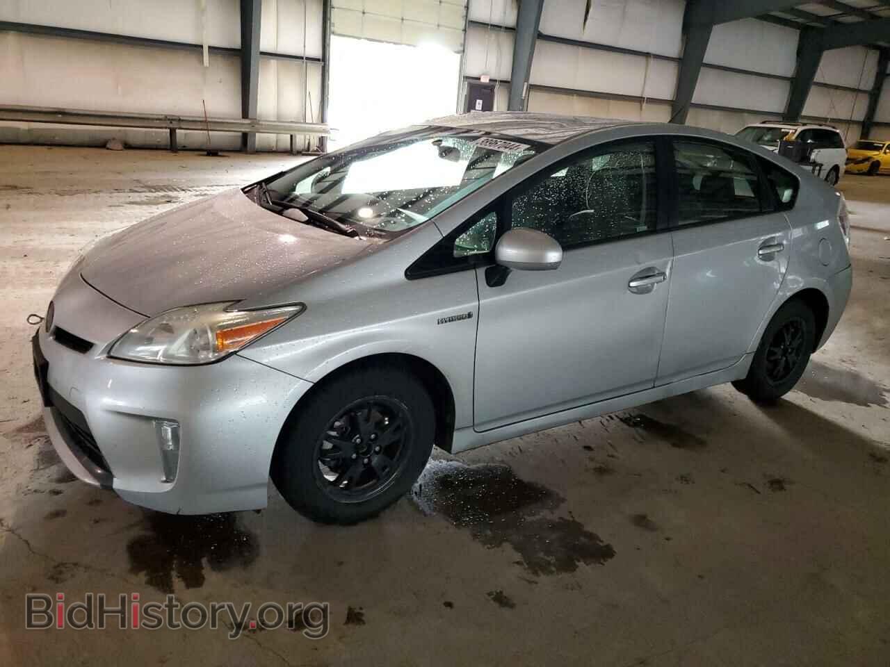 Фотография JTDKN3DU7F1956443 - TOYOTA PRIUS 2015