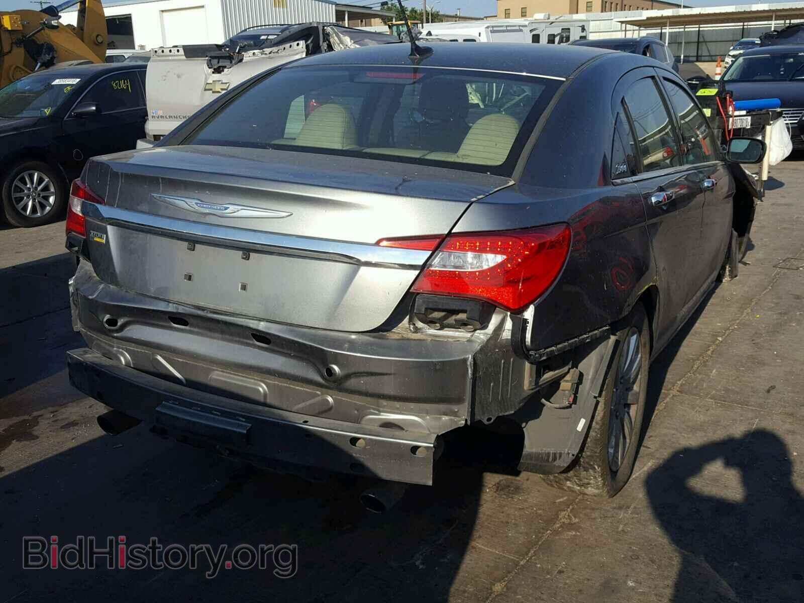 2013 CHRYSLER 200 - VIN: 1C3CCBCG9DN542378 - Photo 4