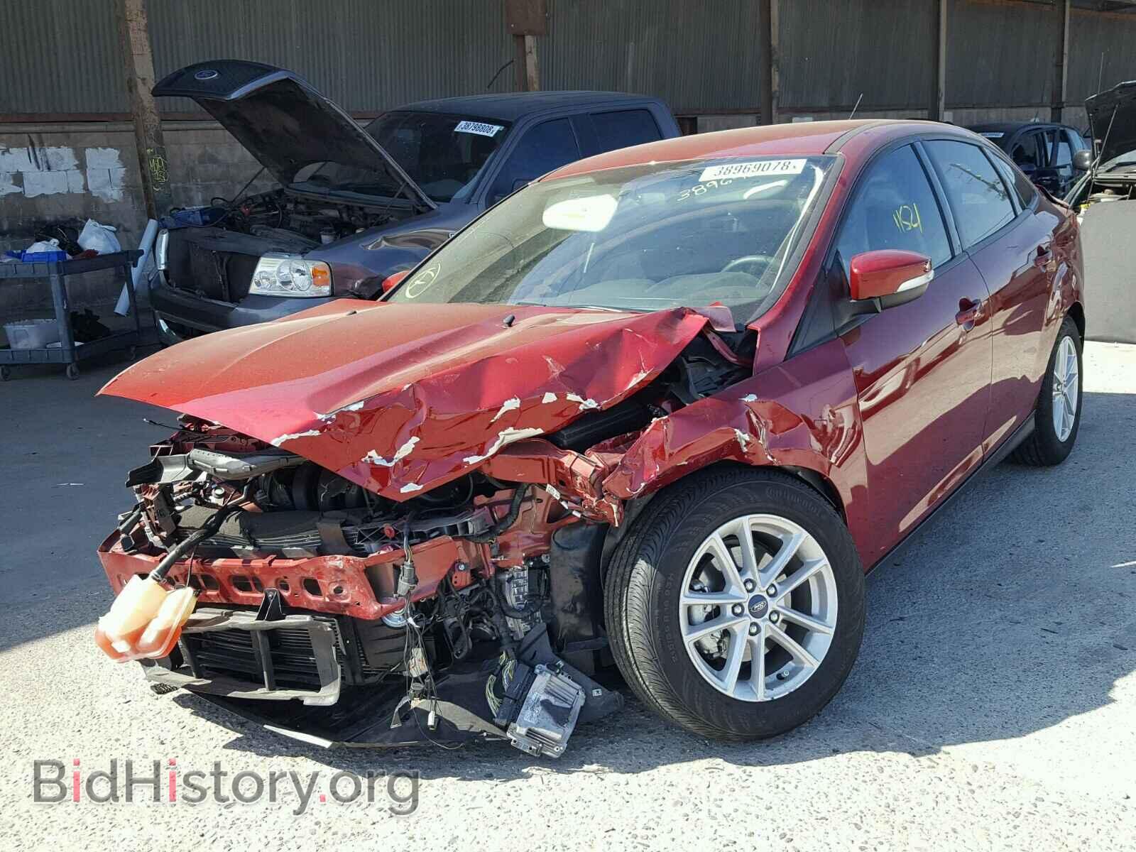 2017 FORD FOCUS - VIN: 1FADP3F2XHL266780 - Фото 2