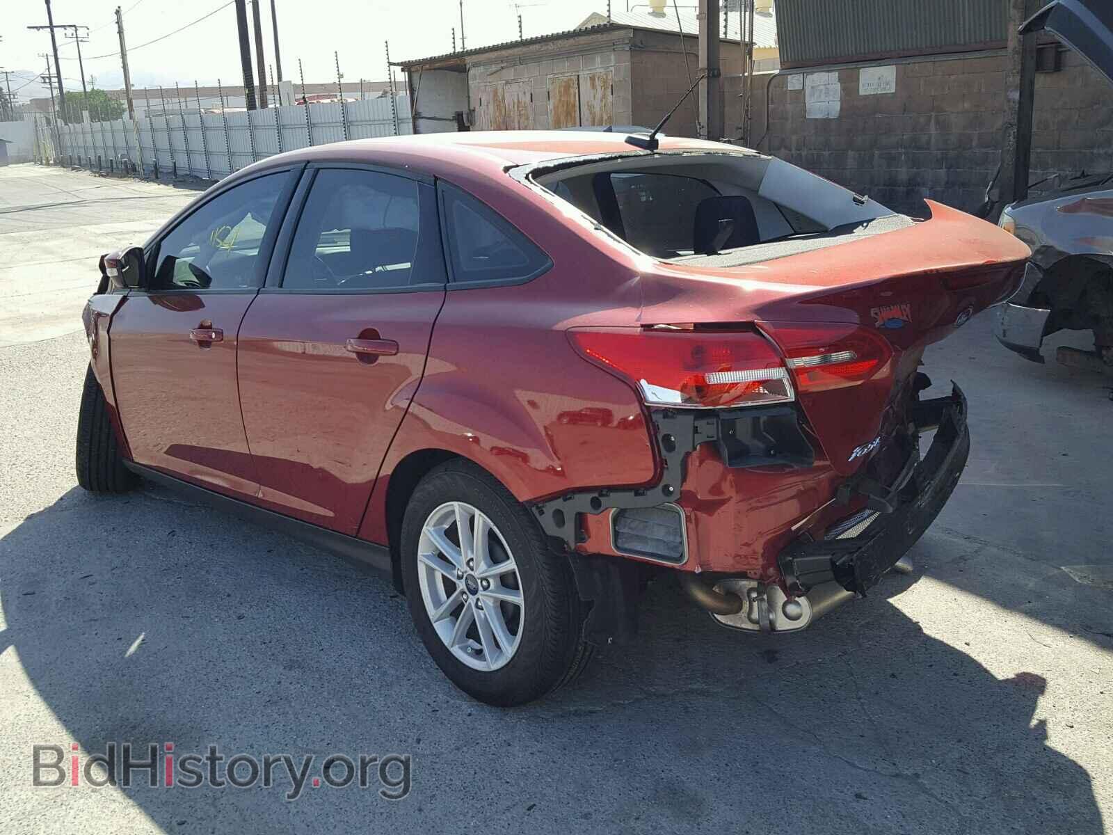 2017 FORD FOCUS - VIN: 1FADP3F2XHL266780 - Фото 3