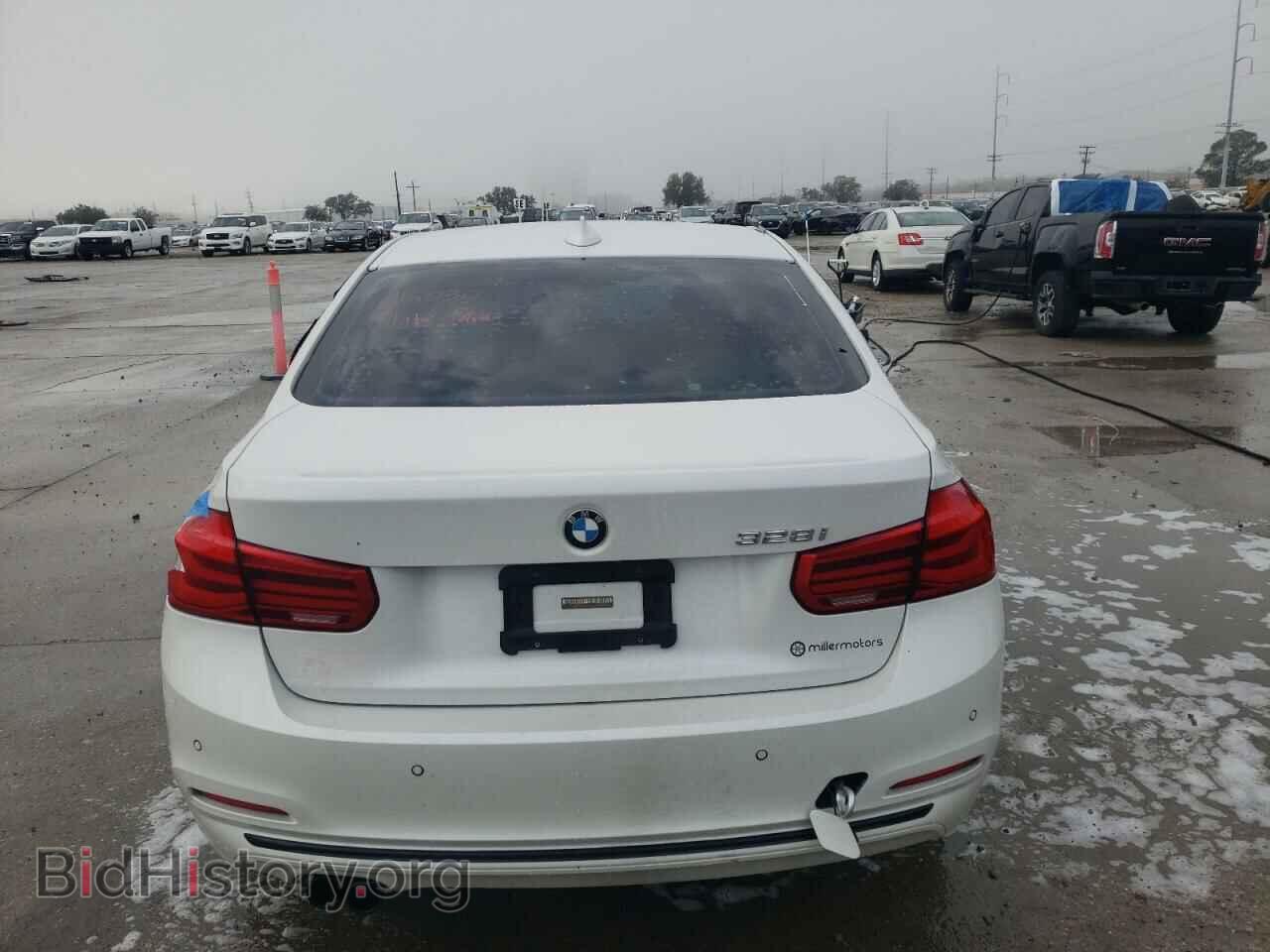 2016 BMW 3 SERIES - VIN: WBA8E9G59GNU30209 - Фото 6