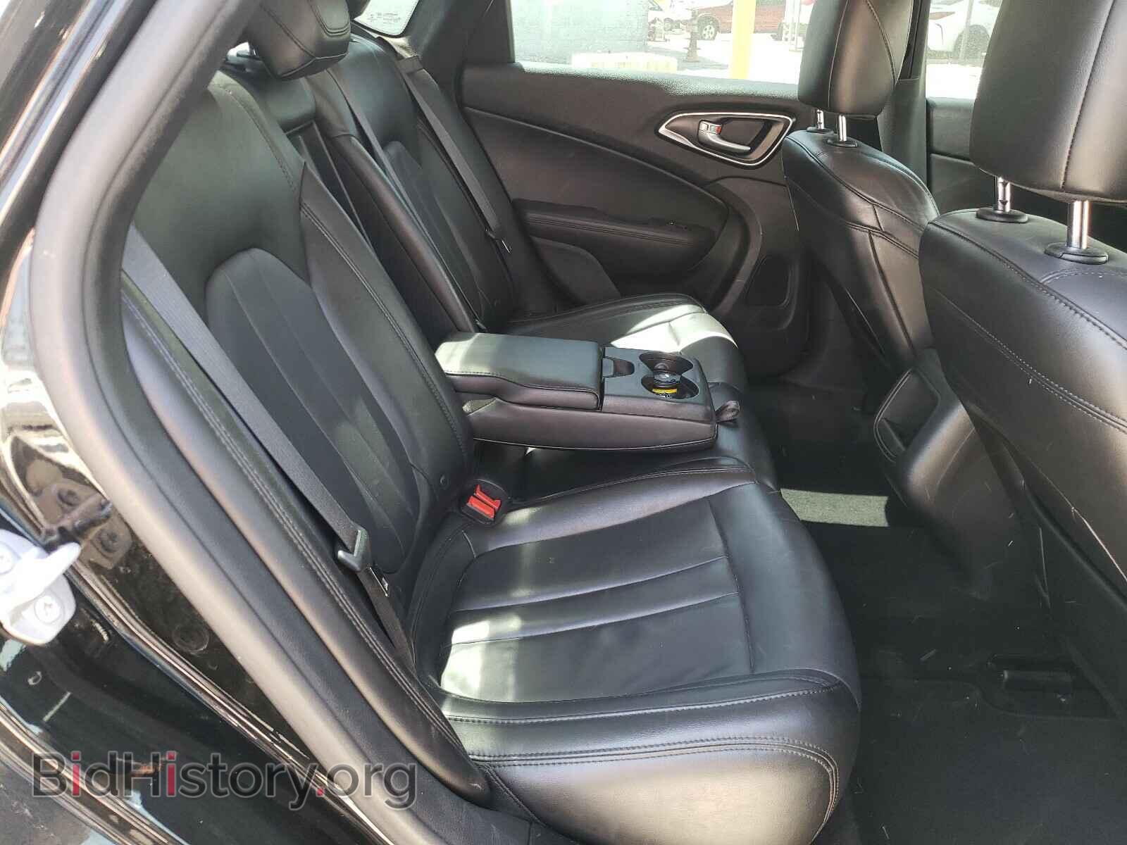 2016 CHRYSLER 200 - VIN: 1C3CCCAB6GN179832 - Фото 6