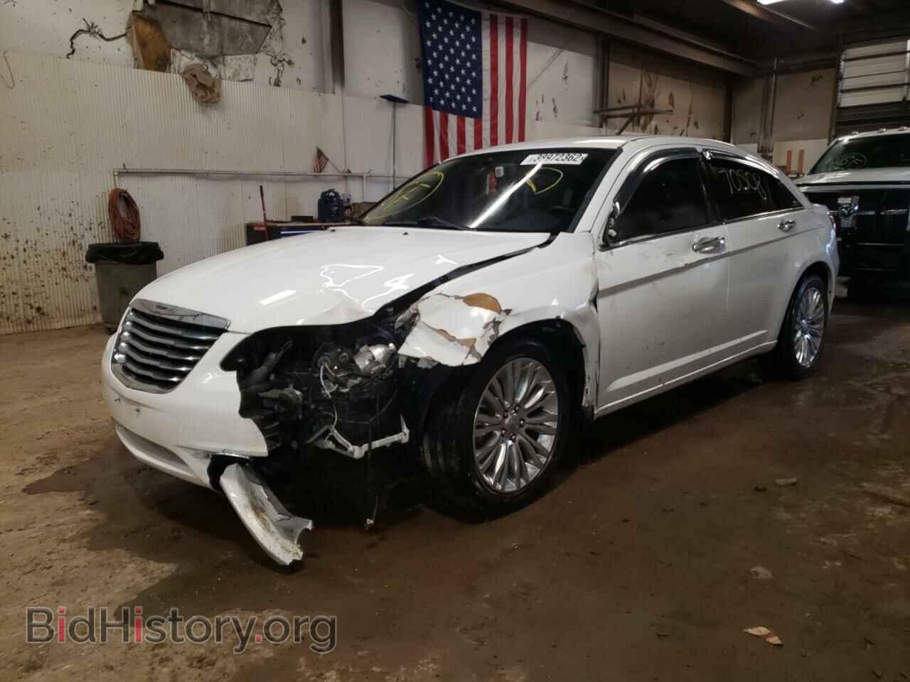 2012 CHRYSLER 200 - VIN: 1C3CCBCG4CN222092 - Photo 2
