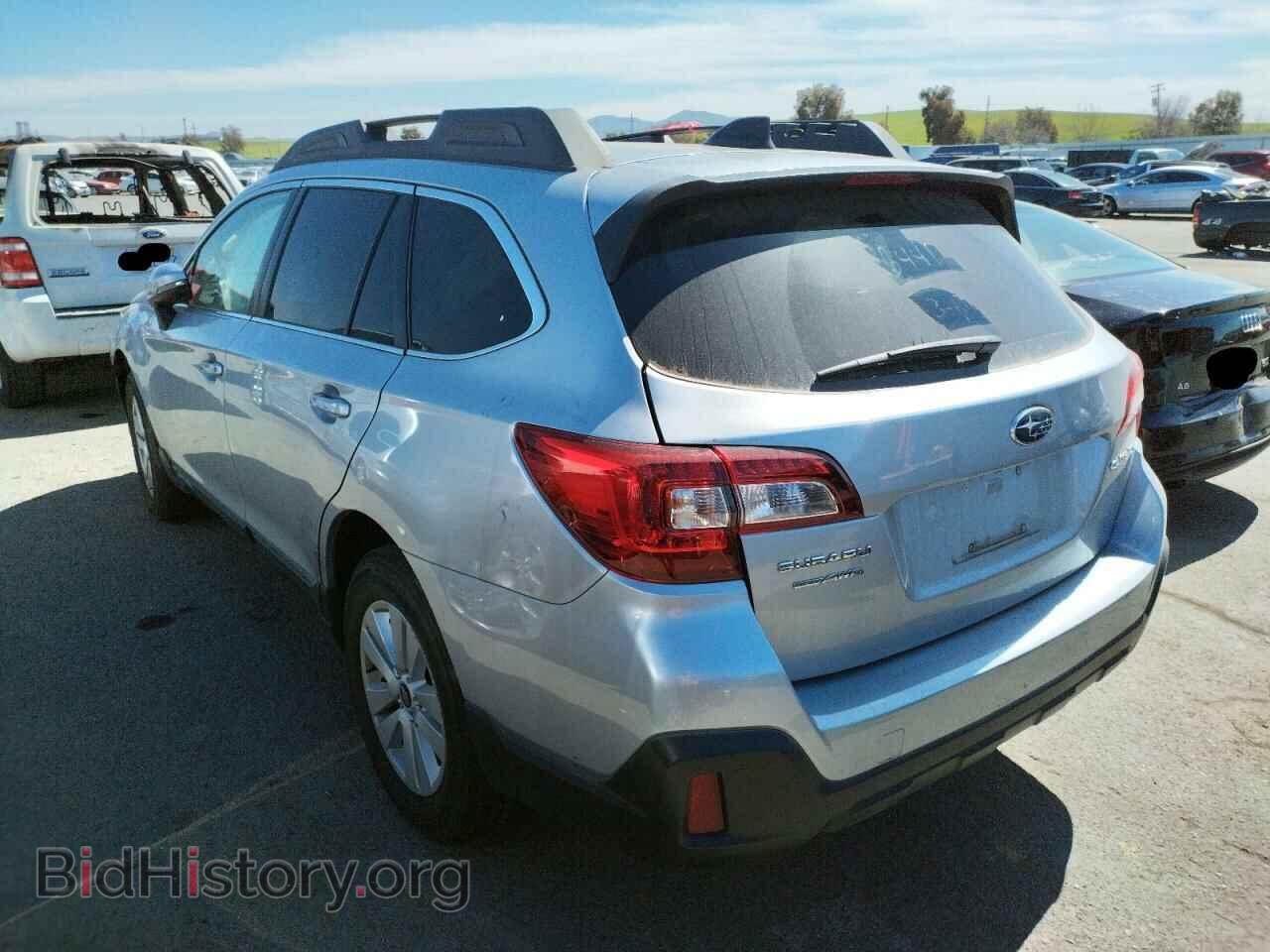 2018 SUBARU OUTBACK - VIN: 4S4BSAFC7J3364471 - Фото 3