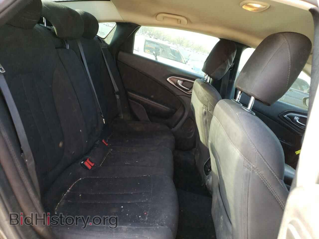 2015 CHRYSLER 200 - VIN: 1C3CCCAB3FN684564 - Фото 6