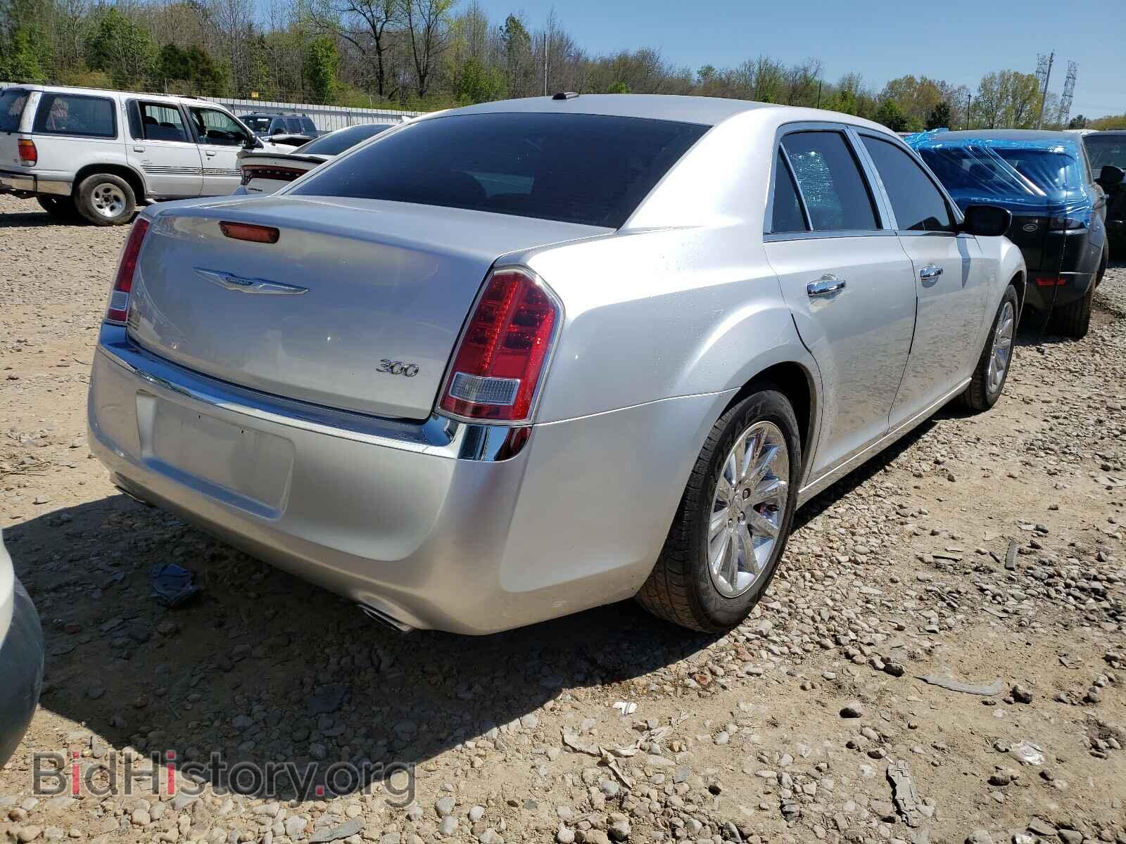 2012 CHRYSLER 300 - VIN: 2C3CCACG3CH199472 - Фото 4