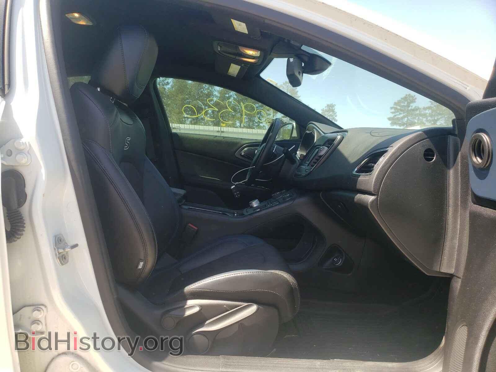 2016 CHRYSLER 200 - VIN: 1C3CCCBB8GN116584 - Фото 5