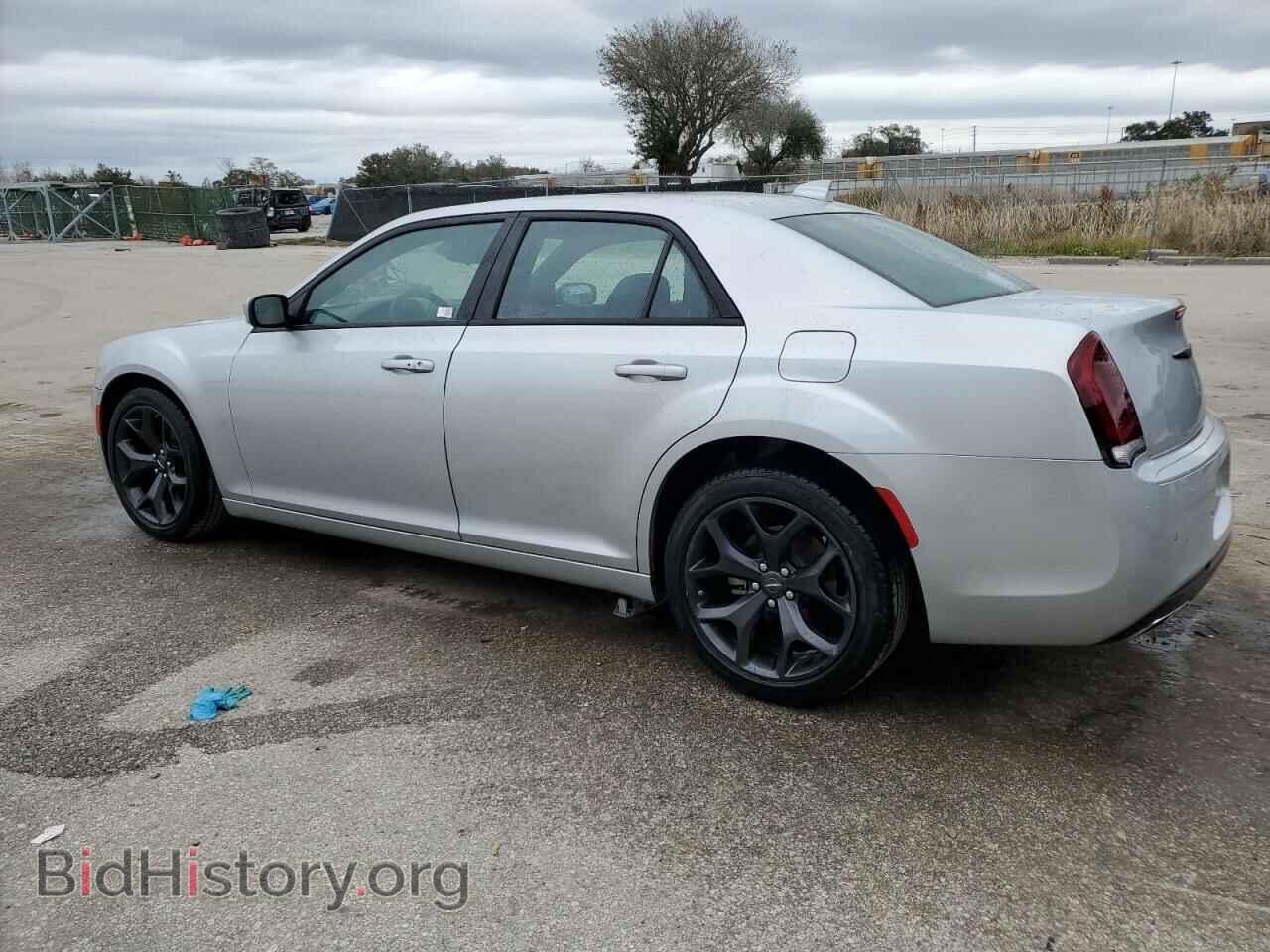 2023 CHRYSLER 300 - VIN: 2C3CCABG9PH595977 - Фото 2