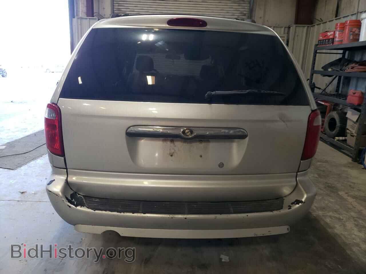 2006 CHRYSLER MINIVAN - VIN: 2A4GP54L36R720185 - Фото 6