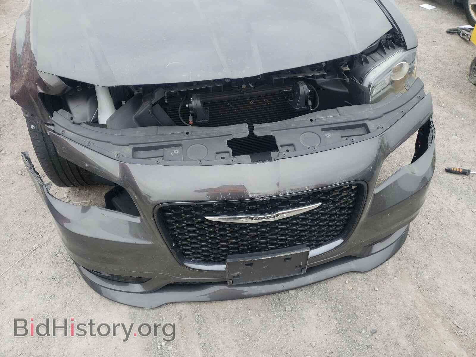 2020 CHRYSLER 300 - VIN: 2C3CCABT0LH137381 - Фото 9