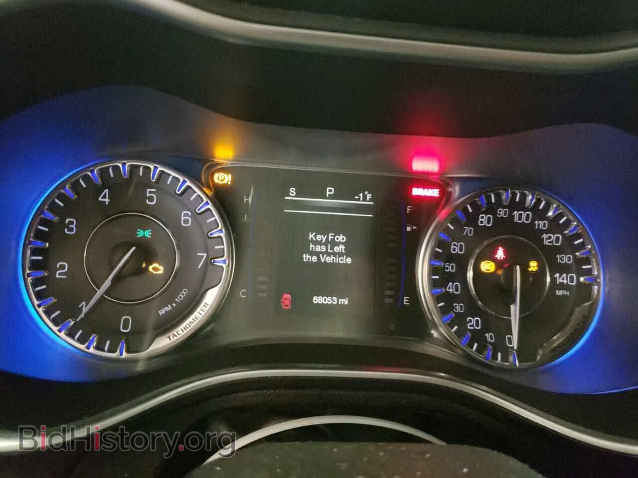 2015 CHRYSLER 200 - VIN: 1C3CCCAB5FN597720 - Фото 9