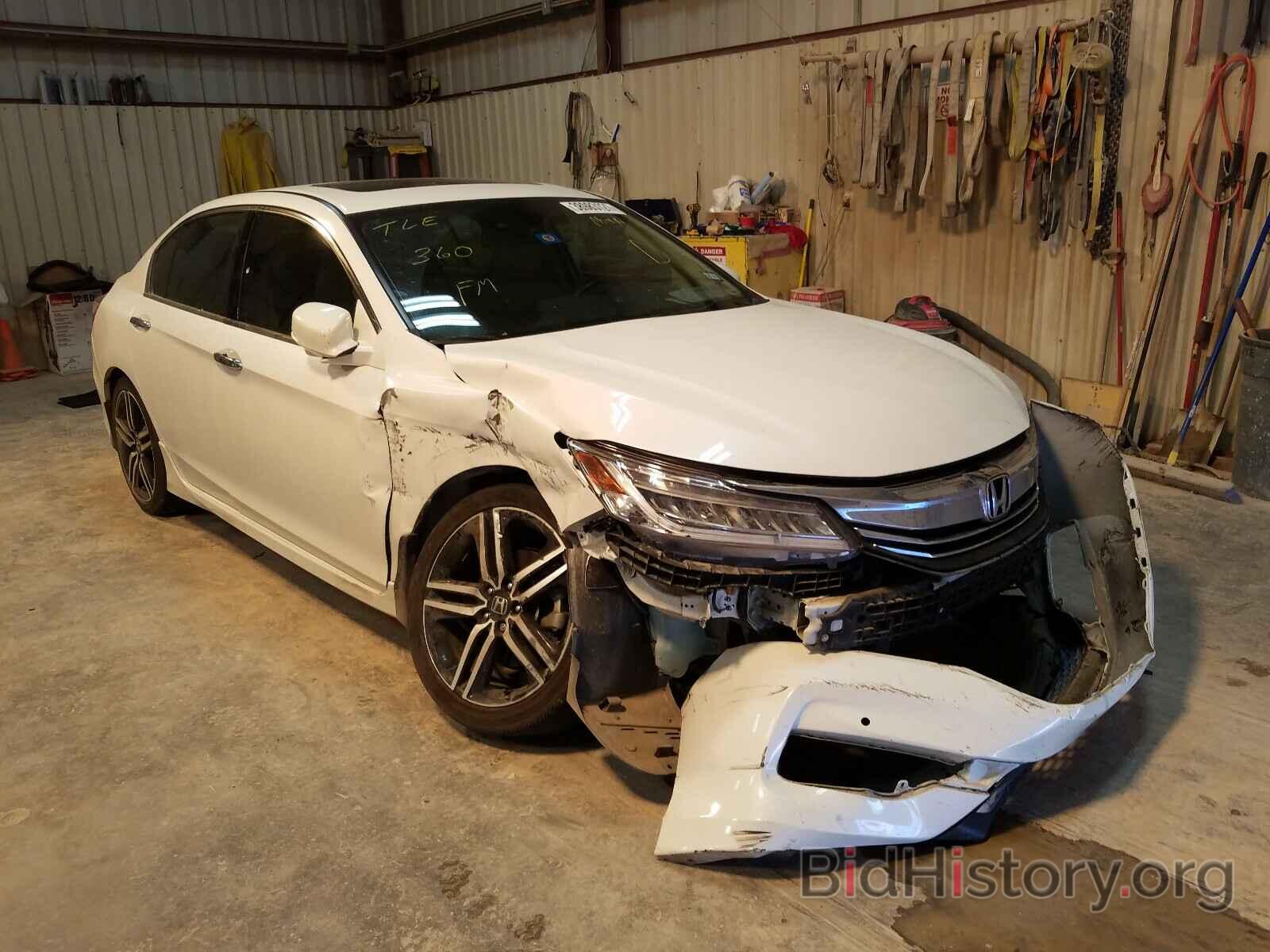 Photo 1HGCR3F9XHA004252 - HONDA ACCORD 2017