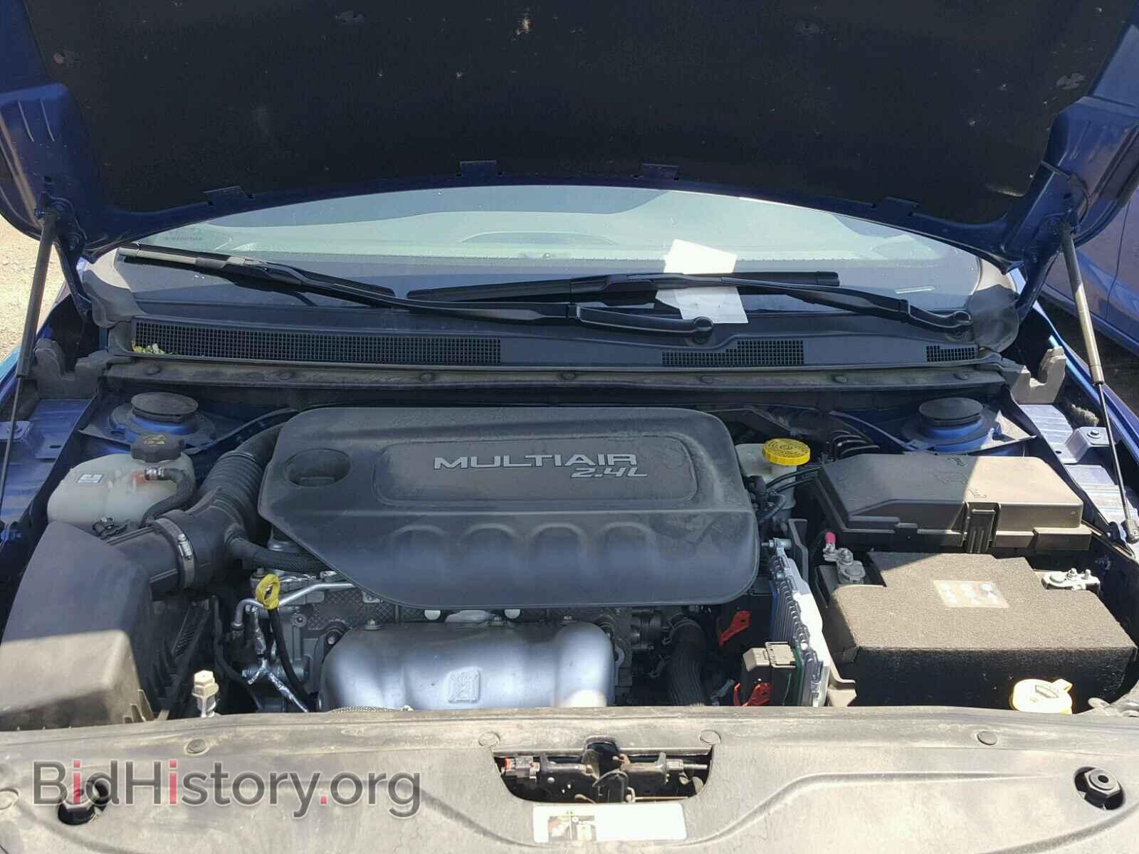 2016 CHRYSLER 200 - VIN: 1C3CCCBB0GN128227 - Фото 7