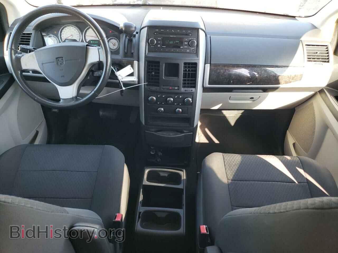 2010 DODGE CARAVAN - VIN: 2D4RN5D10AR201917 - Фото 8