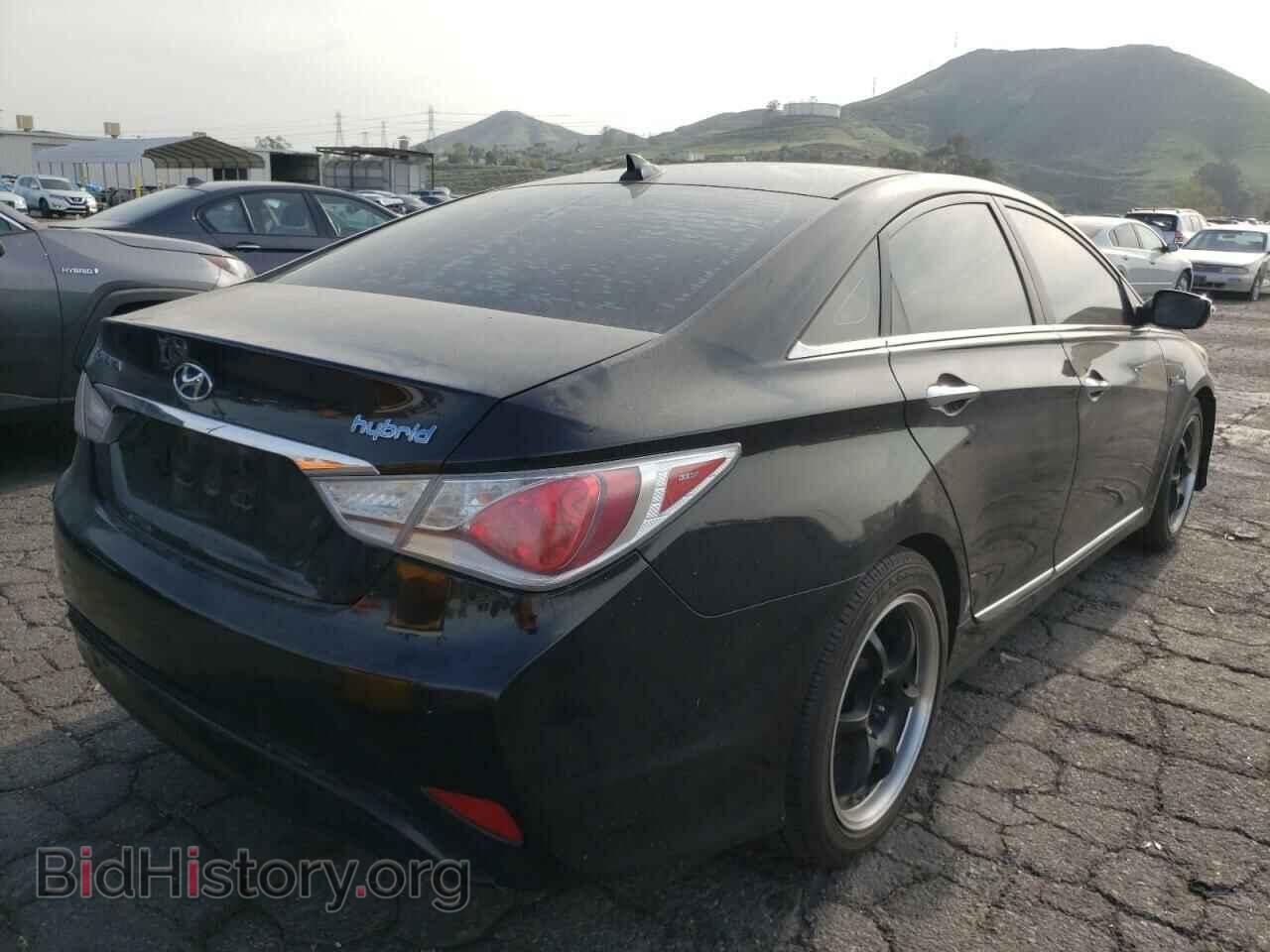 2013 HYUNDAI SONATA - VIN: KMHEC4A42DA089717 - Фото 4