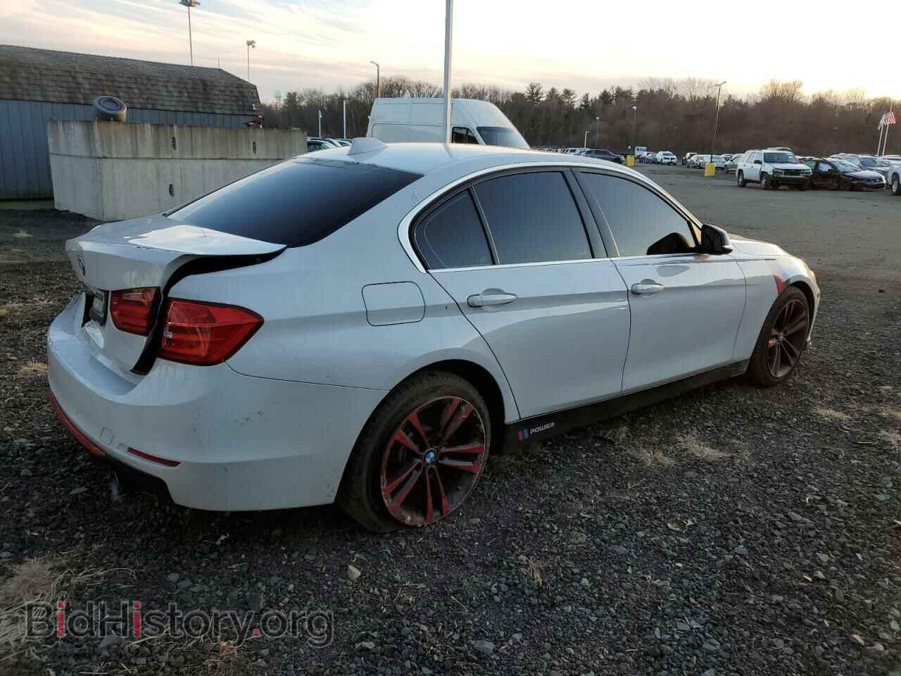 2015 BMW 3 SERIES - VIN: WBA3B9C57FF589103 - Фото 3