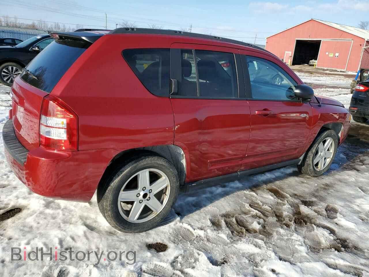 2010 JEEP COMPASS - VIN: 1J4NT4FB1AD633737 - Photo 3