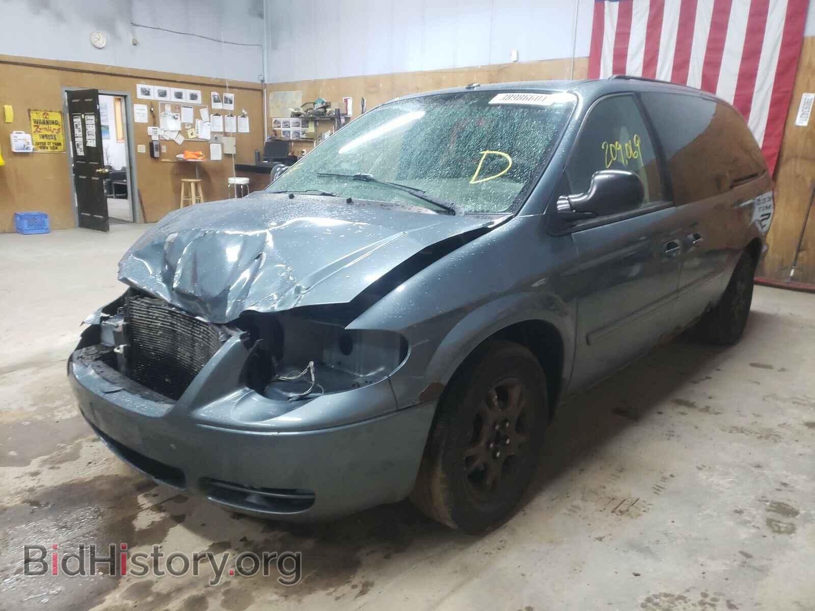 2006 CHRYSLER MINIVAN - VIN: 2A4GP44R76R817307 - Фото 2