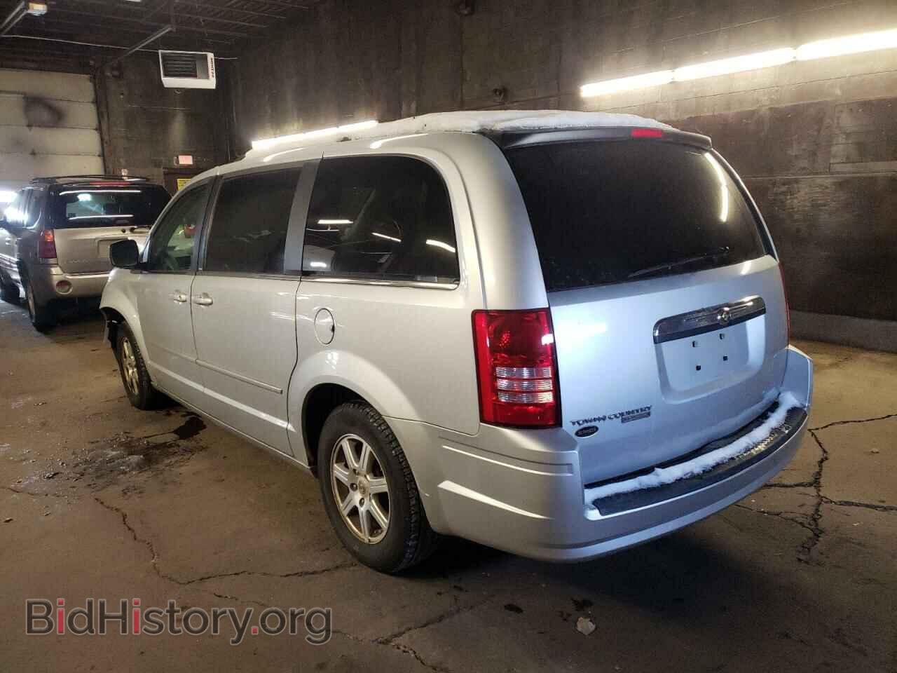 2008 CHRYSLER MINIVAN - VIN: 2A8HR54P98R127935 - Фото 2