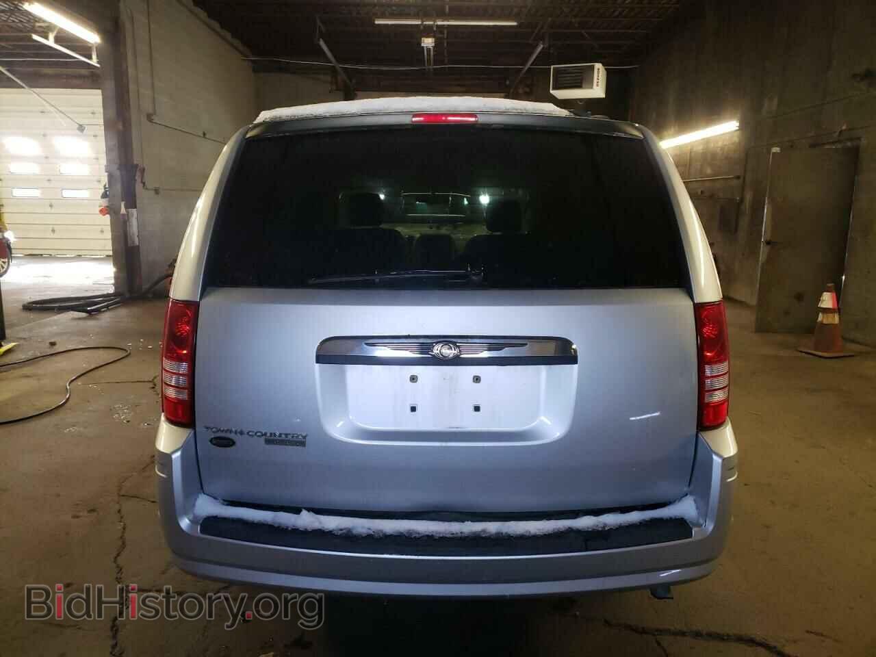 2008 CHRYSLER MINIVAN - VIN: 2A8HR54P98R127935 - Фото 6