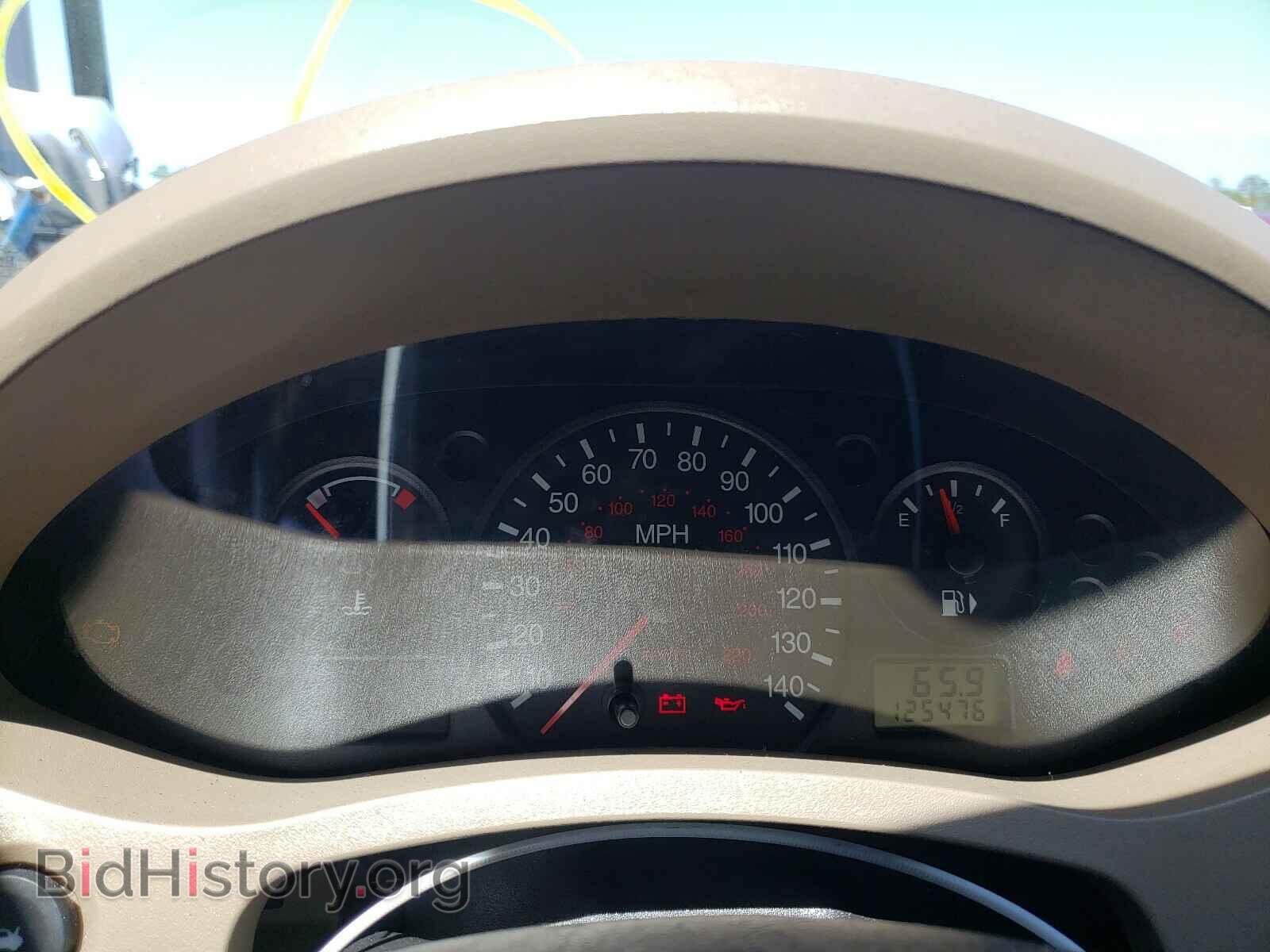 2007 FORD FOCUS - VIN: 1FAHP34N57W214050 - Фото 8