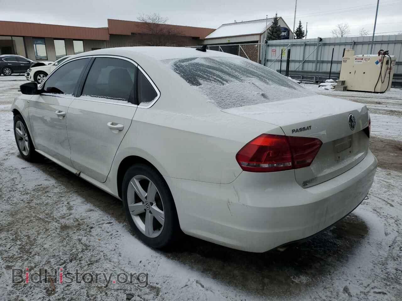 2014 VOLKSWAGEN PASSAT - VIN: 1VWAT7A31EC032603 - Фото 2