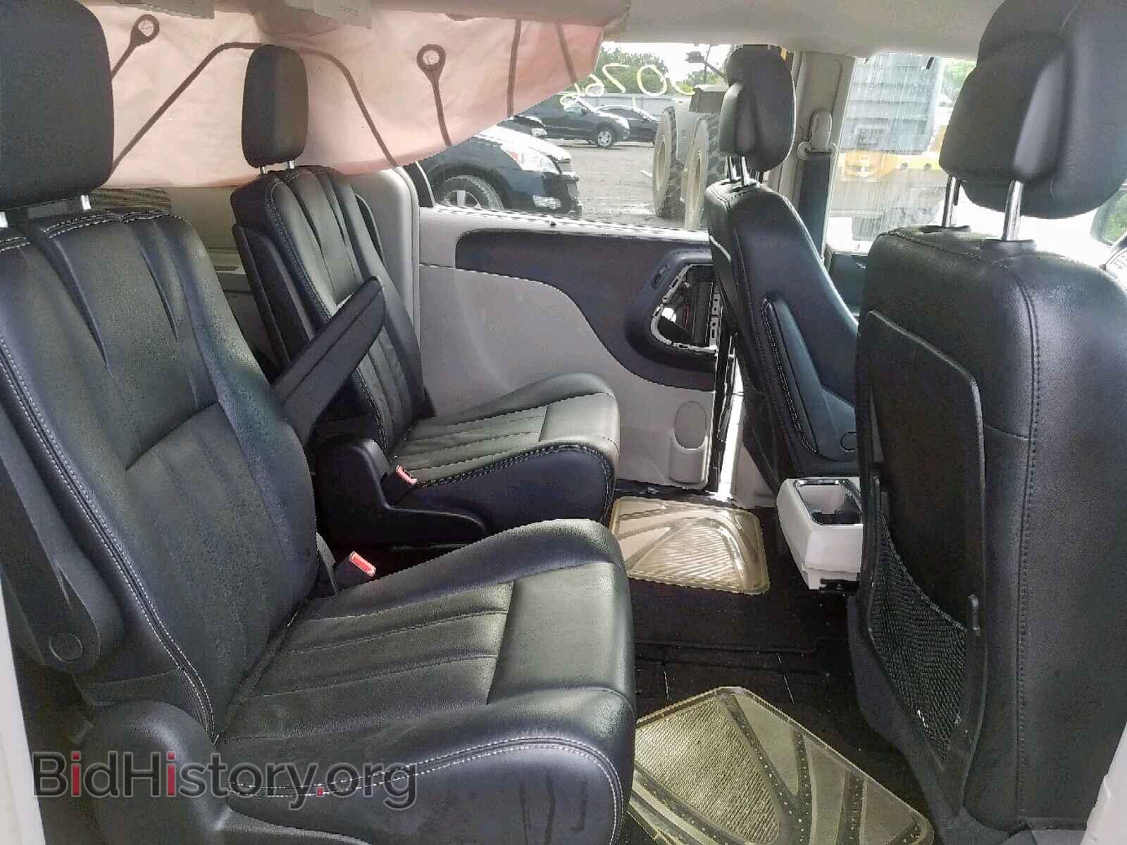 2011 CHRYSLER TOWN & COU - VIN: 2A4RR8DGXBR803503 - Фото 6