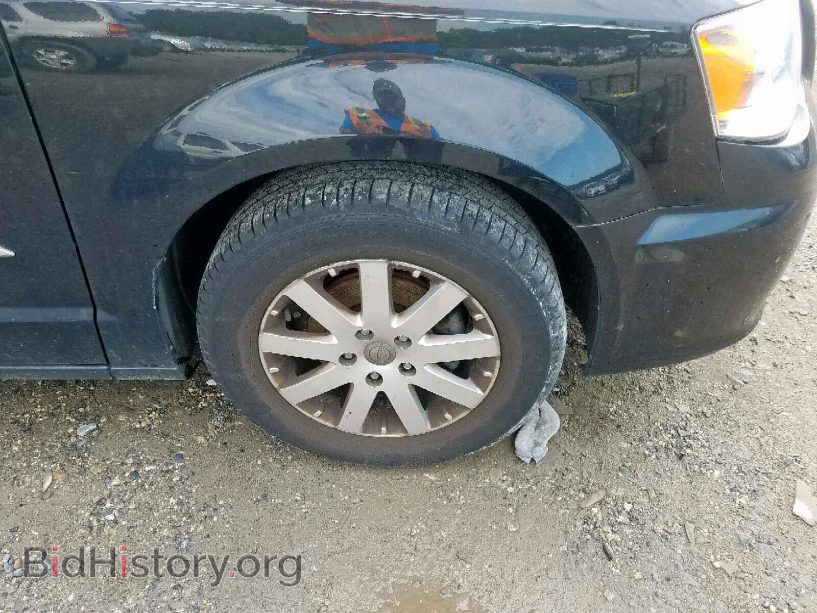 2011 CHRYSLER TOWN & COU - VIN: 2A4RR8DGXBR803503 - Фото 9