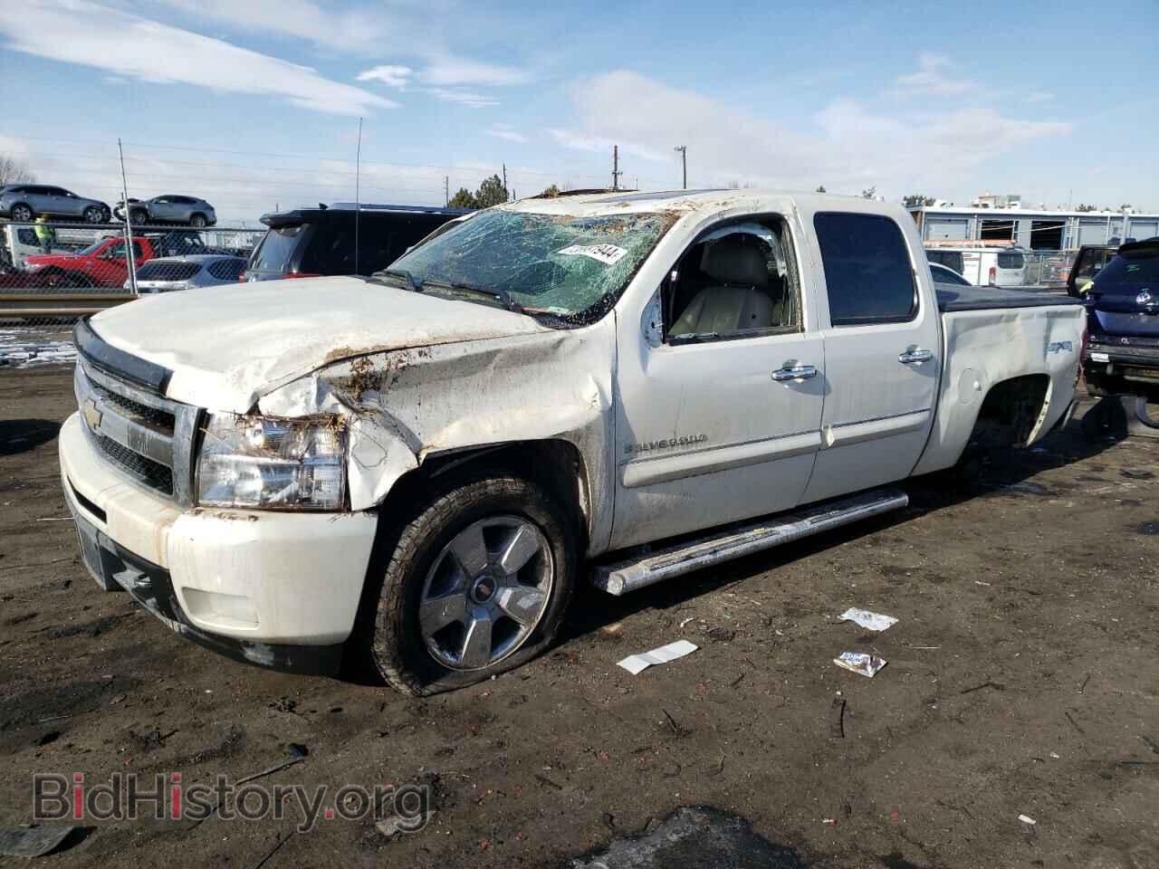 Фотография 3GCPKTE32BG153958 - CHEVROLET All Models 2011