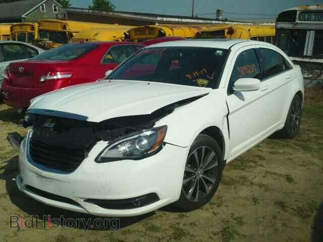 2013 CHRYSLER 200 - VIN: 1C3CCBBB1DN653058 - Photo 2