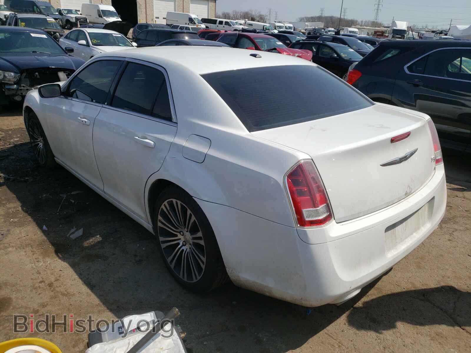 2013 CHRYSLER 300 - VIN: 2C3CCABG9DH703431 - Фото 3