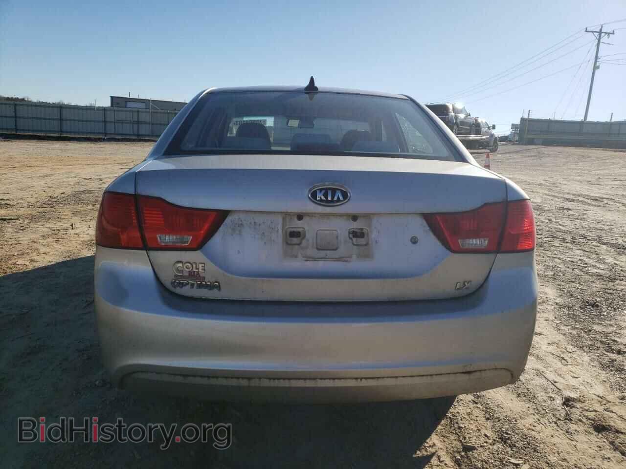 2009 KIA OPTIMA - VIN: KNAGE228095310208 - Фото 6