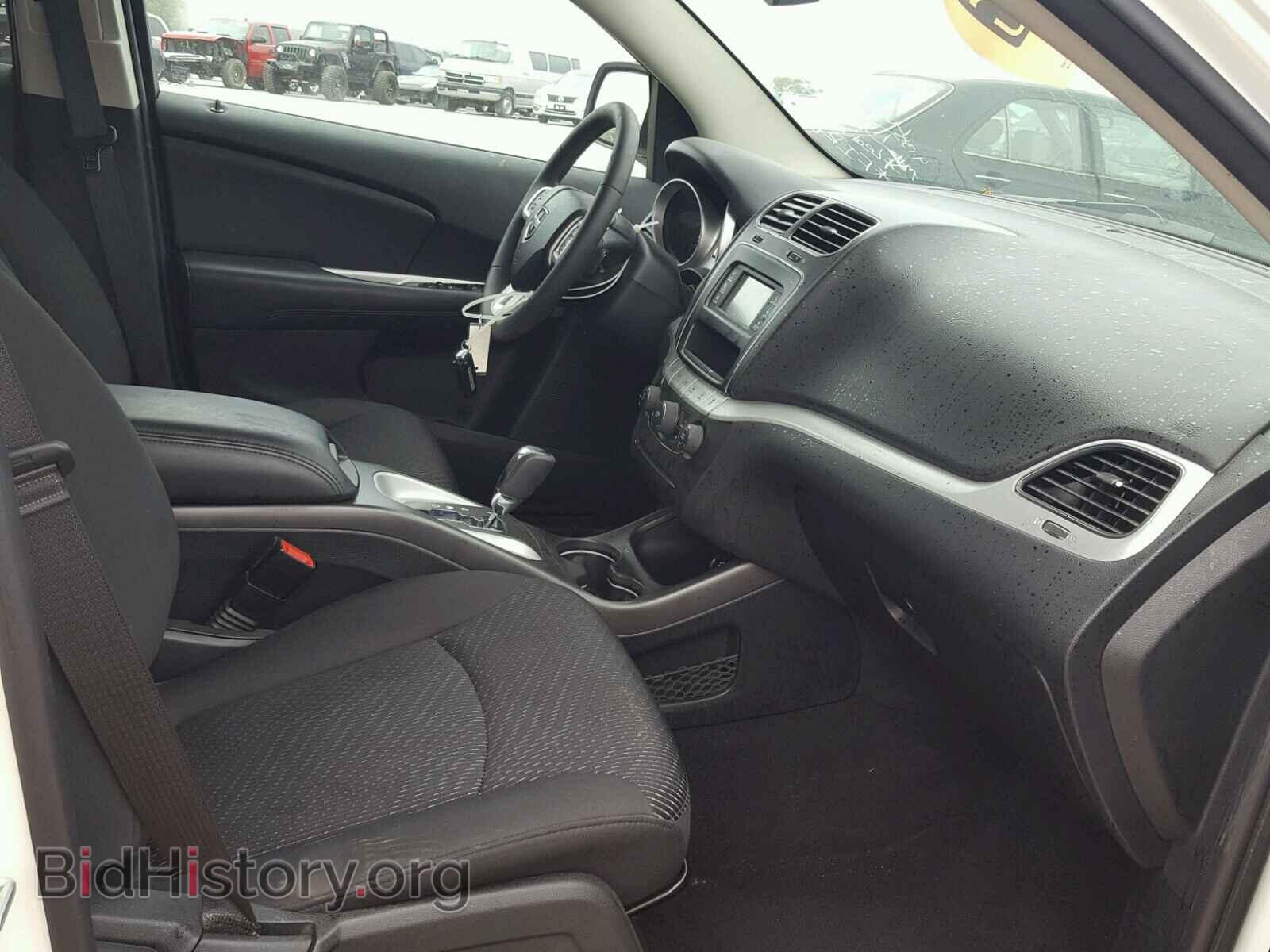 2017 DODGE JOURNEY - VIN: 3C4PDCAB6HT707414 - Фото 5