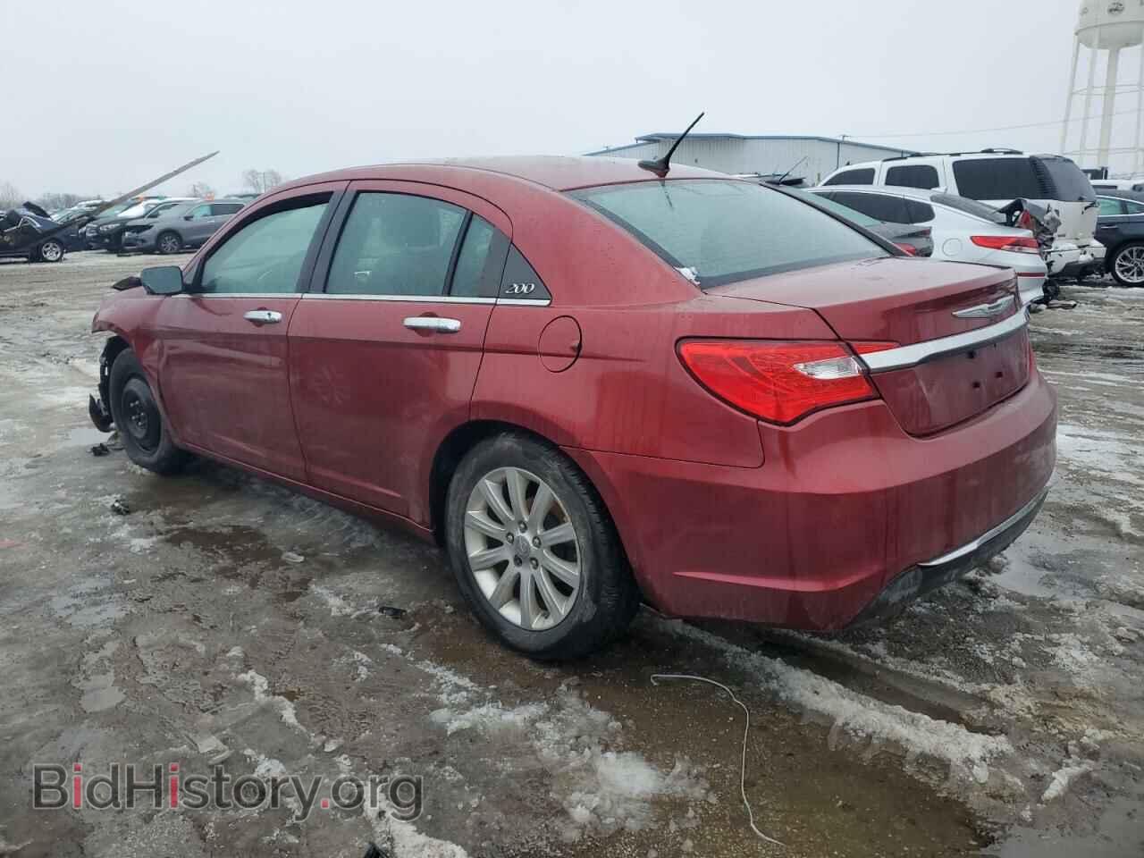 2013 CHRYSLER 200 - VIN: 1C3CCBCG3DN744276 - Photo 2