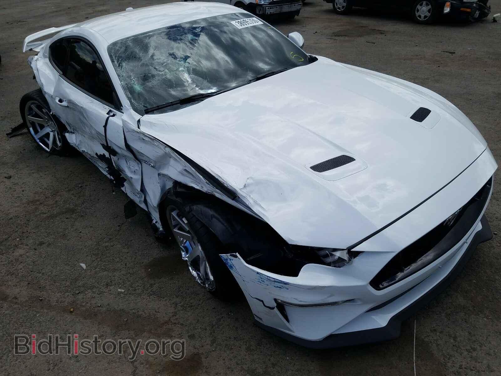Photo 1FA6P8CFXL5123645 - FORD MUSTANG 2020