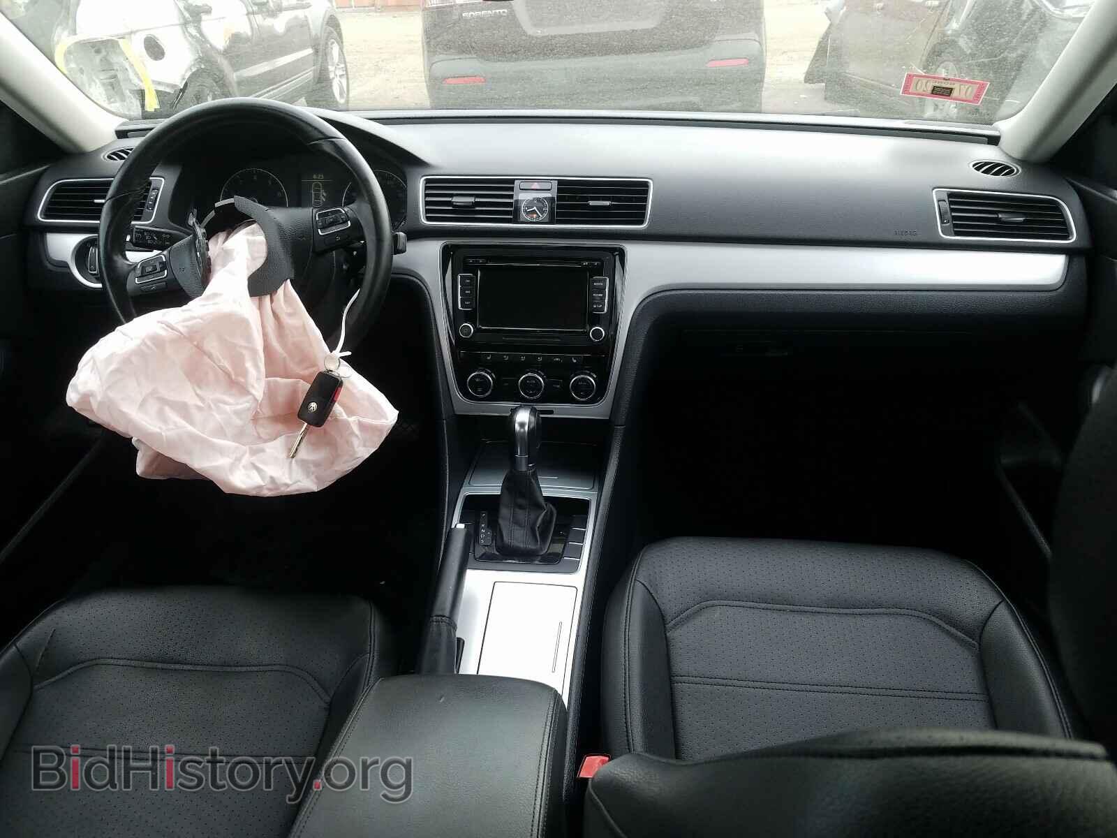2012 VOLKSWAGEN PASSAT - VIN: 1VWBP7A38CC059836 - Фото 9
